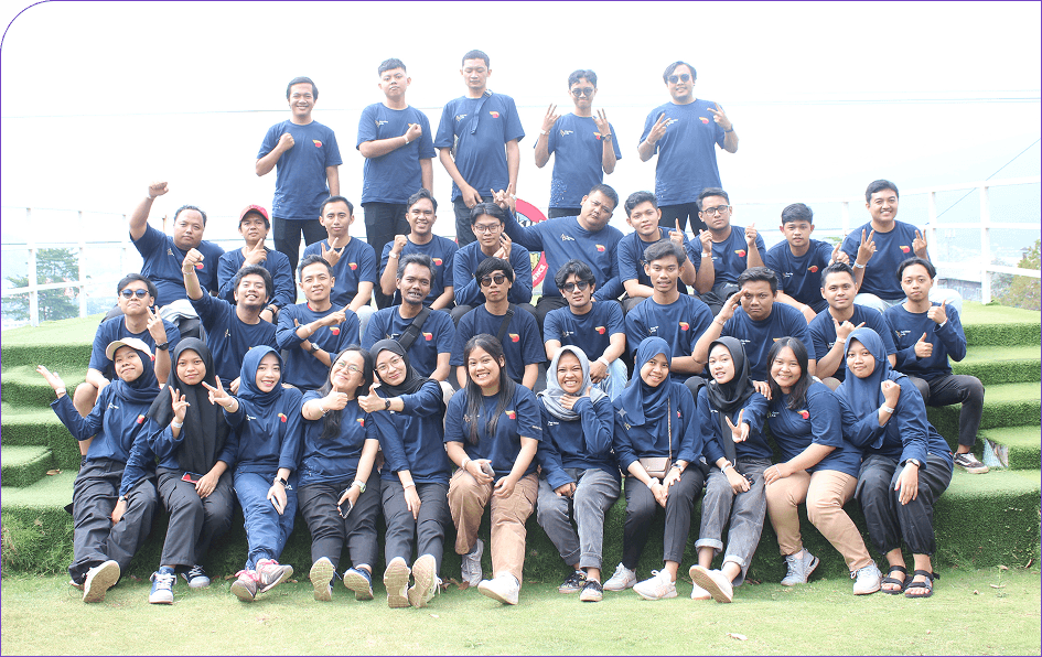 DeskTeam360 in-house team group photo.